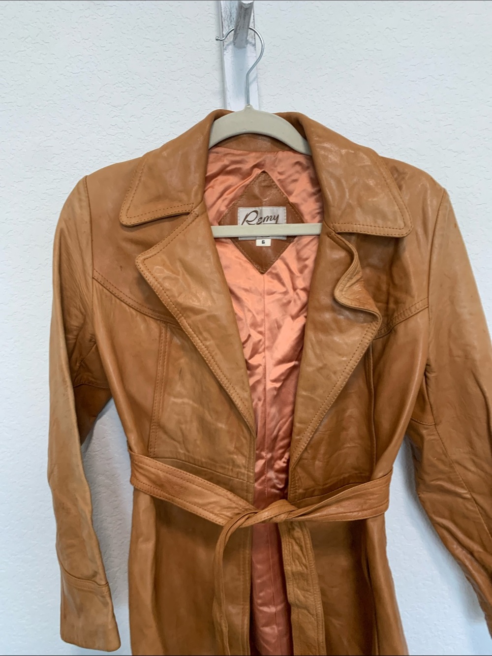 Remy Leather Tan Belted Leather Trench Coat - Picture 3 of 8